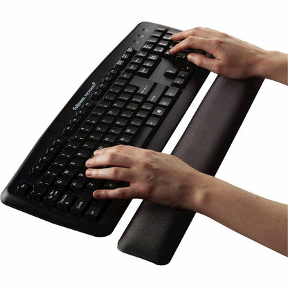 Fellowes Gel Wrist Rest - 0.63" Height x 18.50" Width x 2.75" Depth - Graphite - Gel - Wear Resistant, Tear Resistant, S