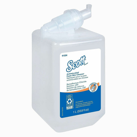 Scott® Antimicrobial Foam Skin Cleanser - 1.06 quart - Push Pump Dispenser - Skin - Antibacterial - Clear - Hygienic, Un