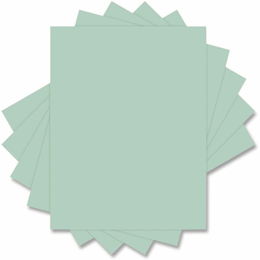 Universal Deluxe Colored Paper, 20 lb Bond Weight, 8.5 x 11, Green, 500/Ream - 20 lb Basis Weight - 75 g/m² Grammage - G
