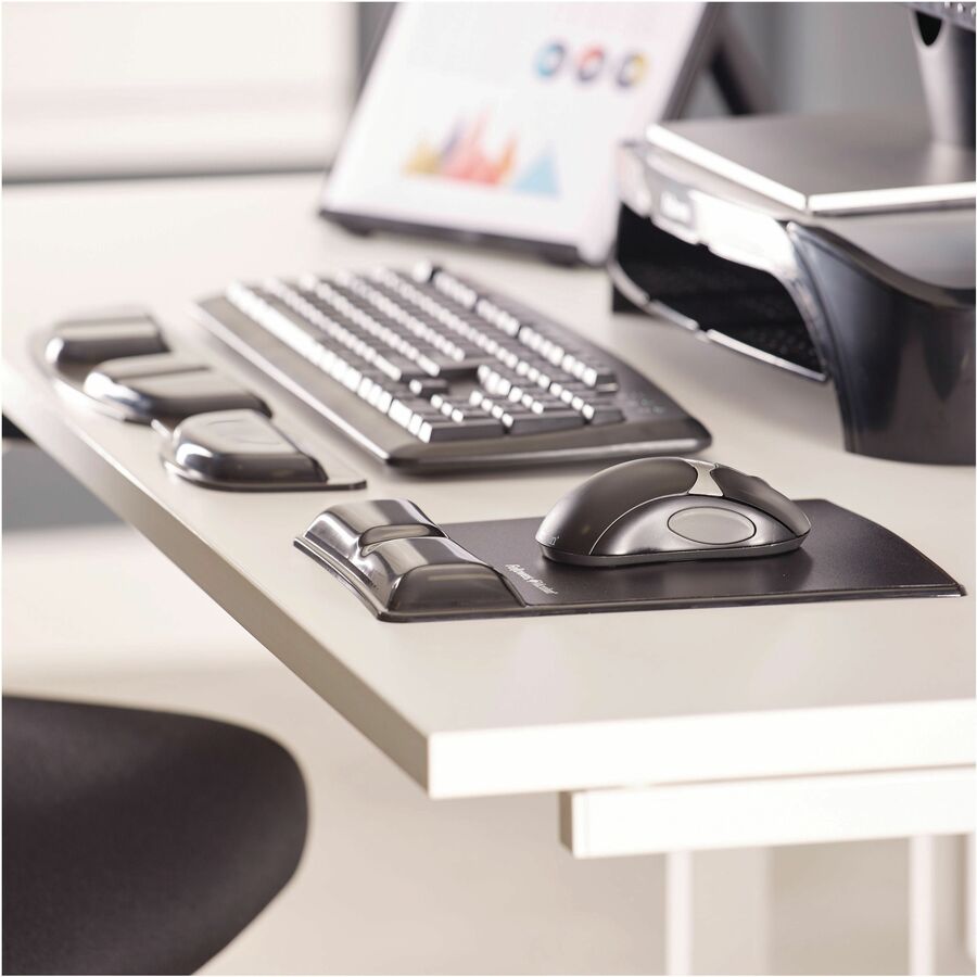 Fellowes Keyboard Palm Support with Microban® Protection - 0.63" Height x 18.25" Width x 3.38" Depth - Black - Polyureth