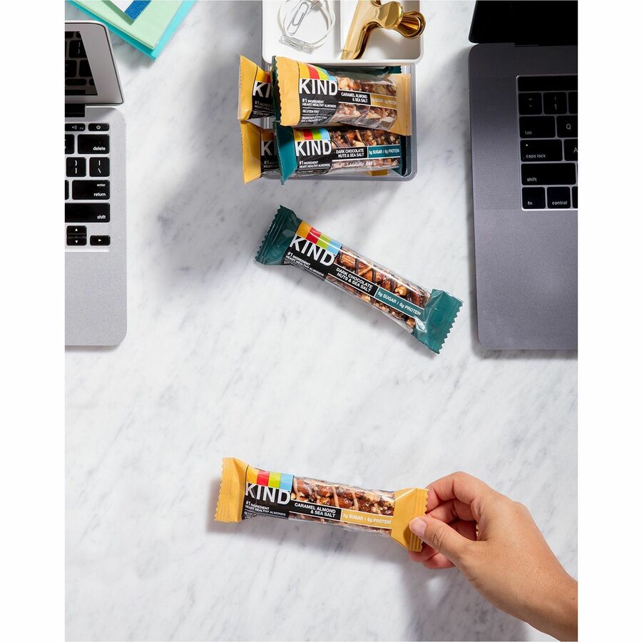 KIND Peanut Butter Dark Chocolate Nut Bars - 12 / Box