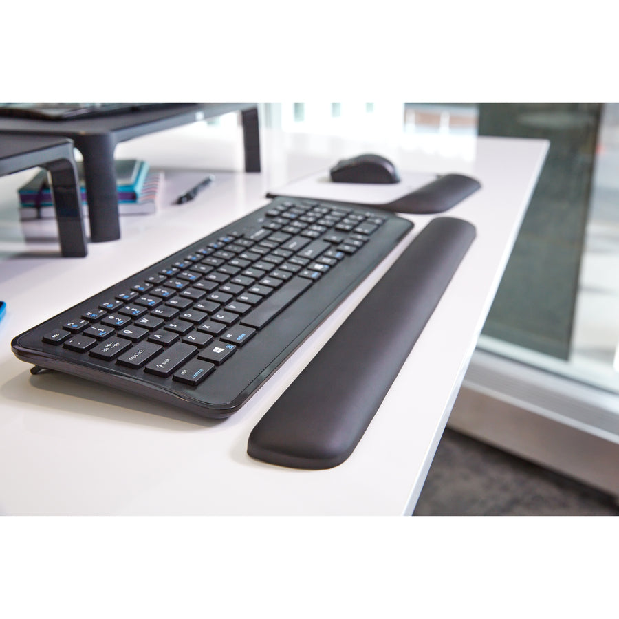 3M Gel Wrist Rest for Keyboard - 0.75" Height x 19" Width x 2" Depth - Black - Gel - 1 Each
