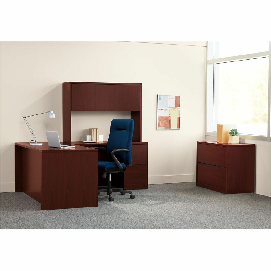 HON 10500 H105890 Pedestal Desk - 29.5" Height x 72" Width x 36" Depth - Total Drawer(s): 5 - Double Pedestal - Flat Edg