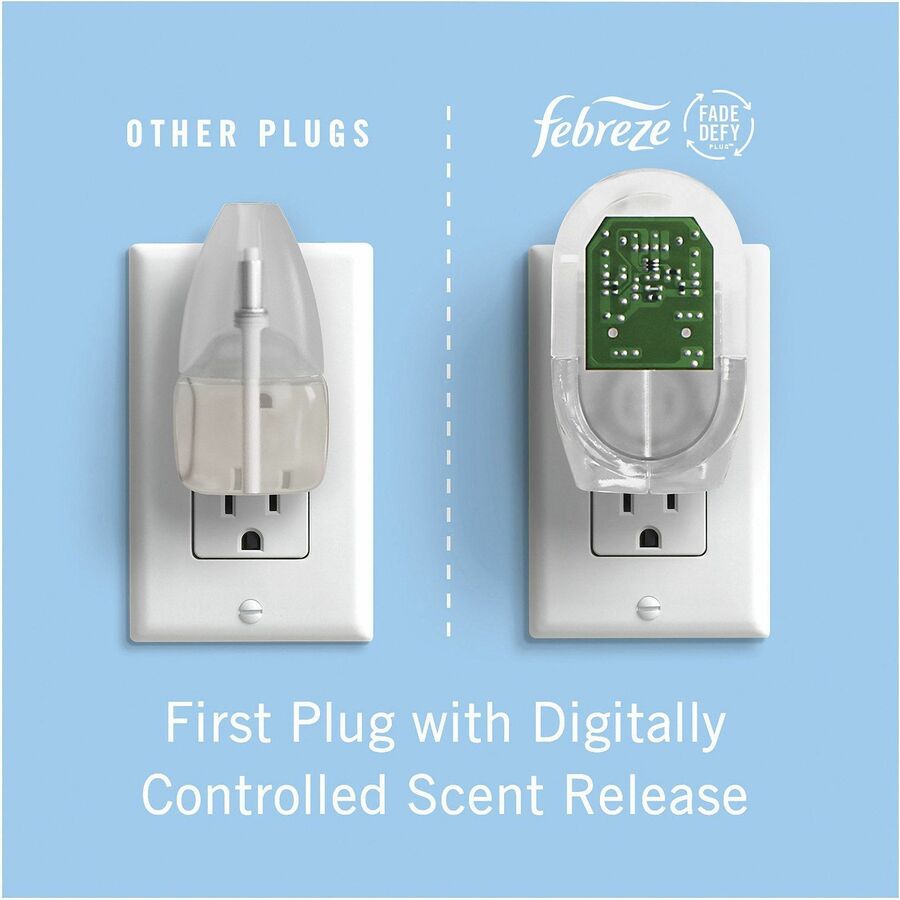 Febreze Plug Scented Oil Warmer - Oil - 50 Day - 4 / Carton