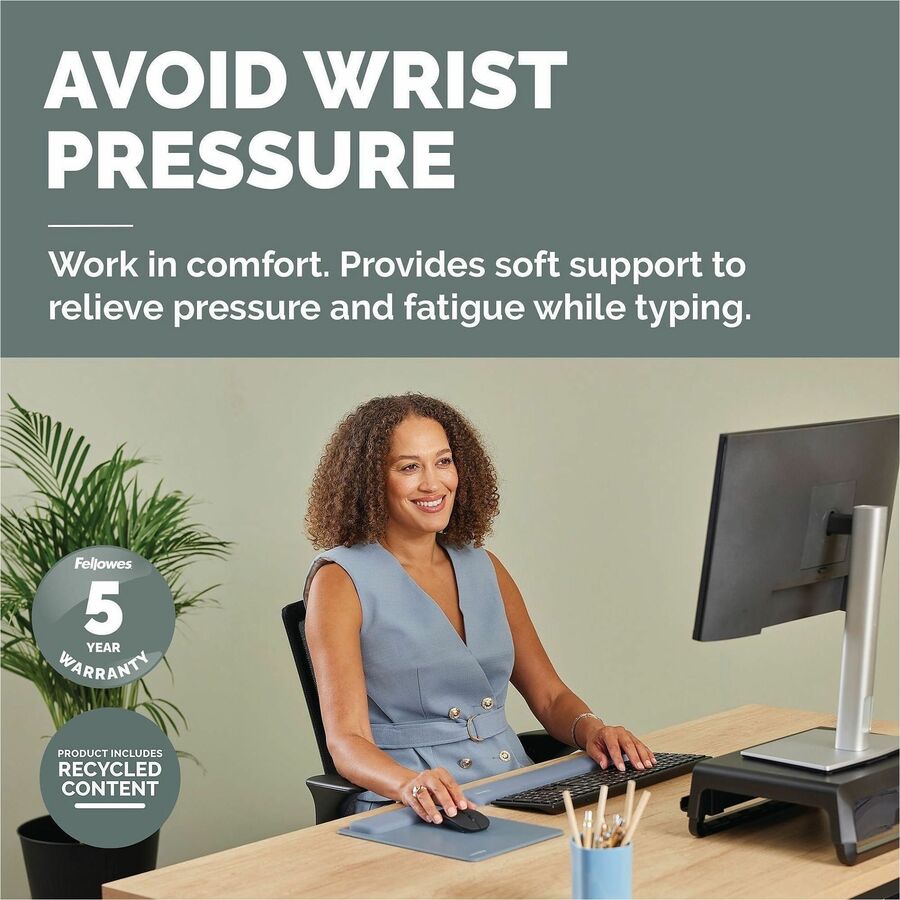 Fellowes Breyta Keyboard Wrist Rest - Blue - 0.68" Height x 2.36" Width x 18.50" Depth - Blue - Dust Resistant - Keyboar