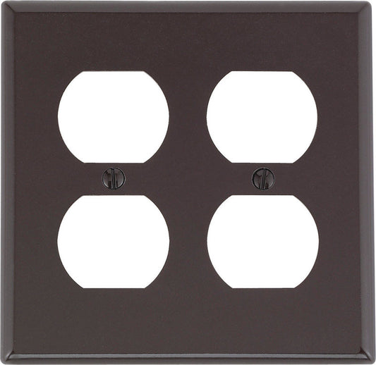 Leviton Brown 2 gang Plastic Duplex Wall Plate 1 pk