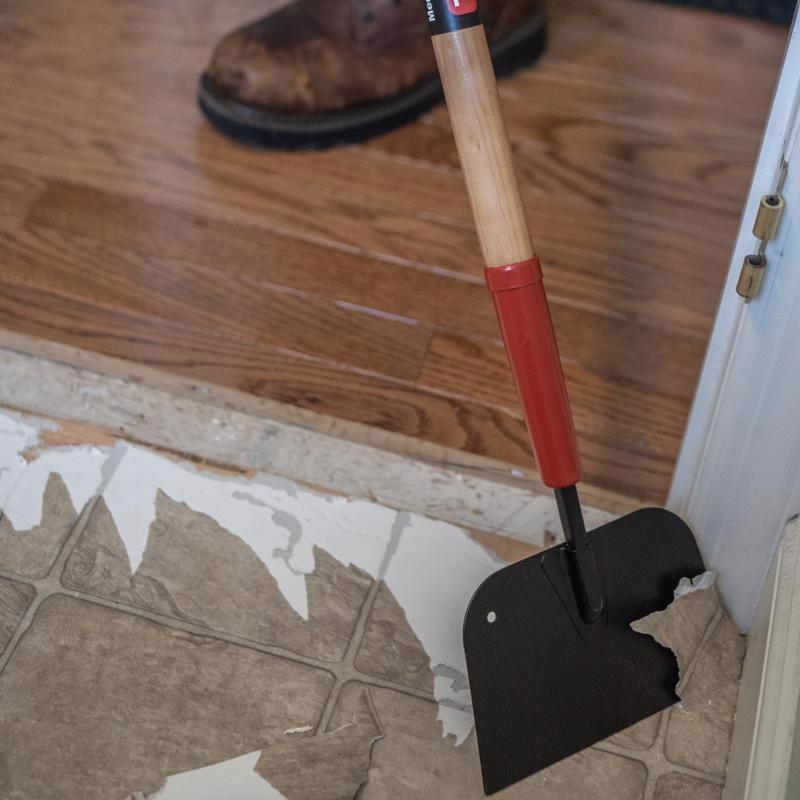 Truper Tru-Tough 7 in. W X 60 in. L Steel Sidewalk Scraper